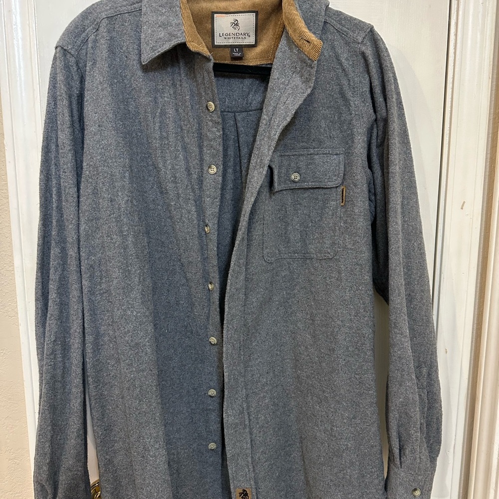 Legendary Whitetails Men's Gray and Tan Flannel Shirt